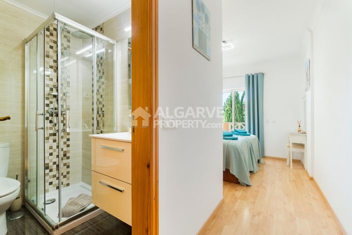 Image No.19-2 Bed Apartment for sale