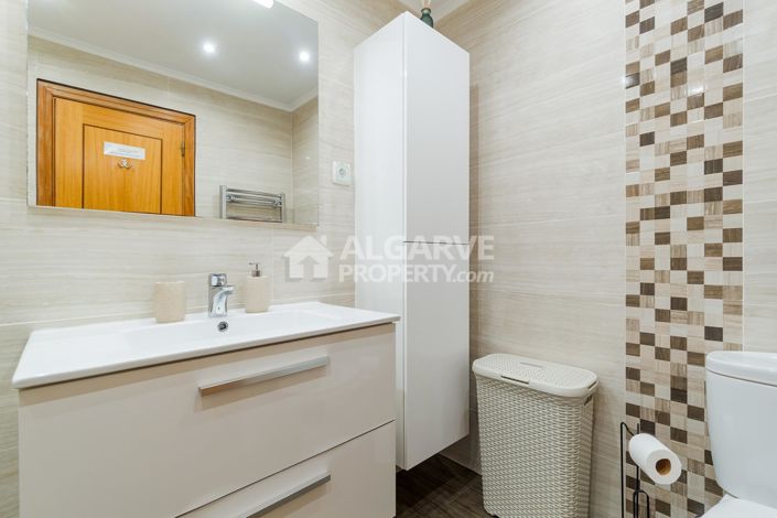Image No.23-2 Bed Apartment for sale