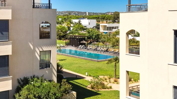 Image No.20-2 Bed Apartment for sale