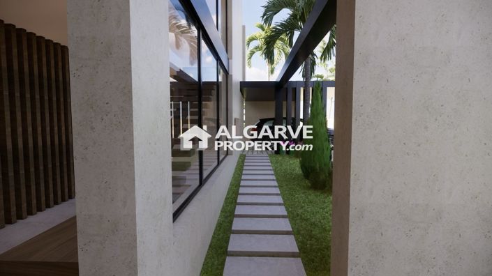 Image No.14-5 Bed Property for sale