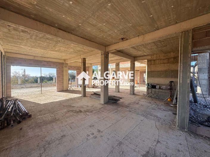 Image No.17-Propriété de 5 chambres à vendre à Loule
