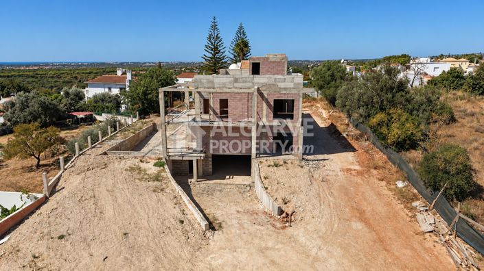 Image No.5-5 Bed Property for sale