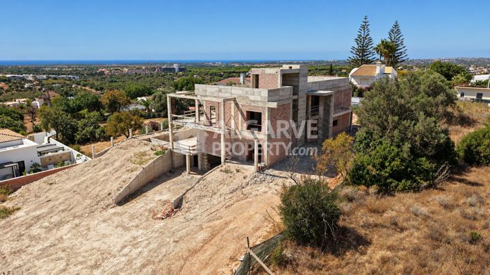 Image No.7-5 Bed Property for sale