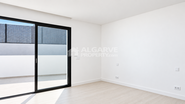 Image No.20-5 Bed Villa for sale