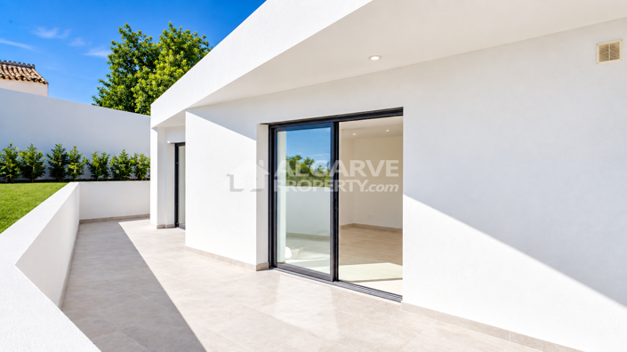 Image No.29-5 Bed Villa for sale