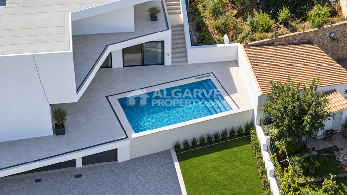 Image No.32-5 Bed Villa for sale