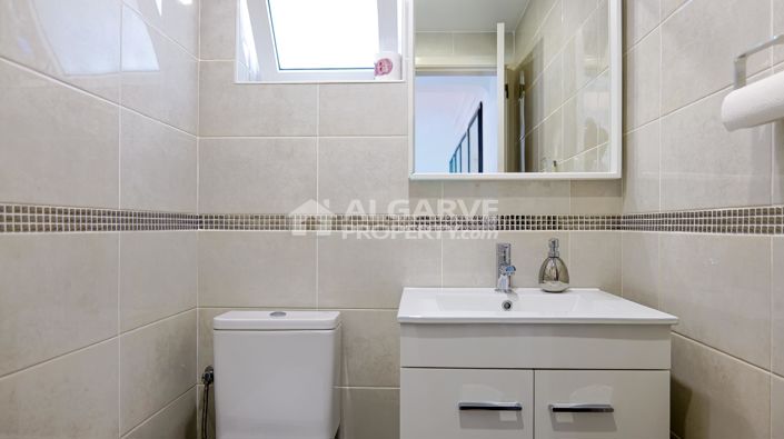 Image No.37-3 Bed Villa for sale