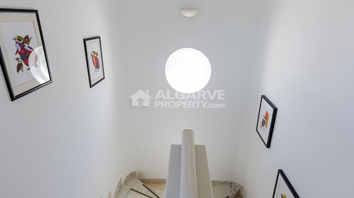 Image No.40-3 Bed Villa for sale