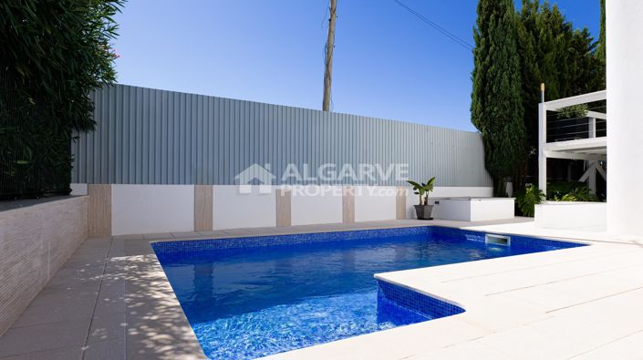Image No.48-3 Bed Villa for sale
