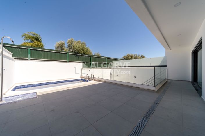 Image No.7-3 Bed Villa for sale