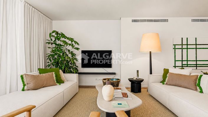 Image No.7-3 Bed Apartment for sale