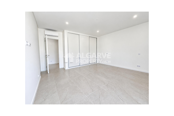Image No.17-Appartement de 2 chambres à vendre à Quarteira