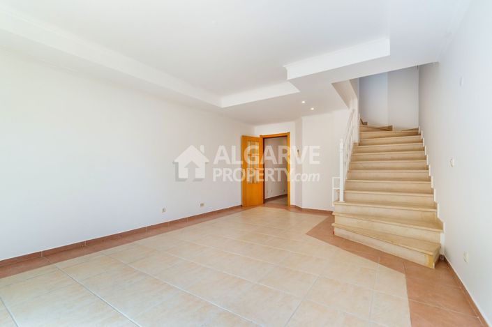 Image No.12-2 Bed Semi-Detached for sale