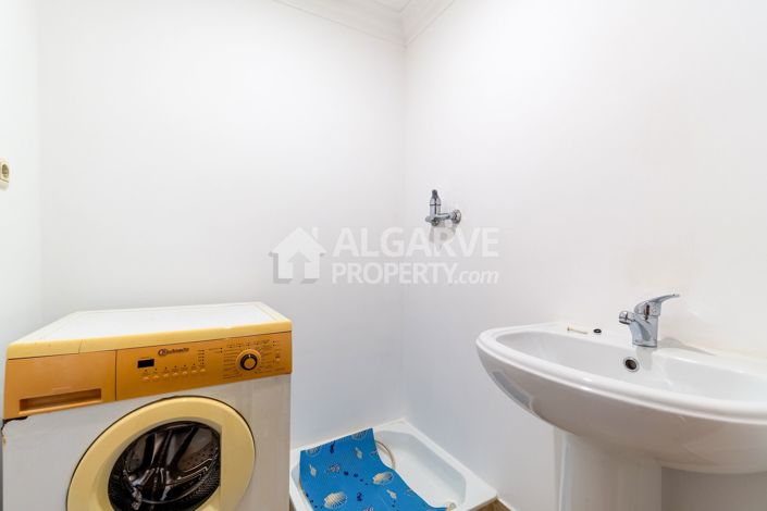 Image No.30-2 Bed Semi-Detached for sale