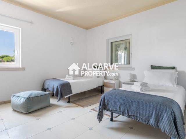 Image No.21-7 Bed Villa for sale
