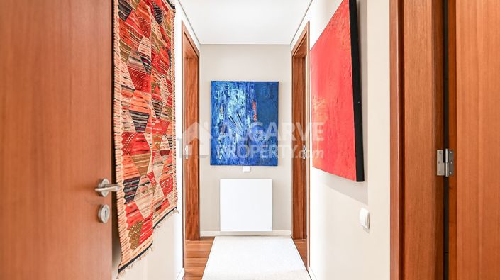 Image No.19-3 Bed Apartment for sale