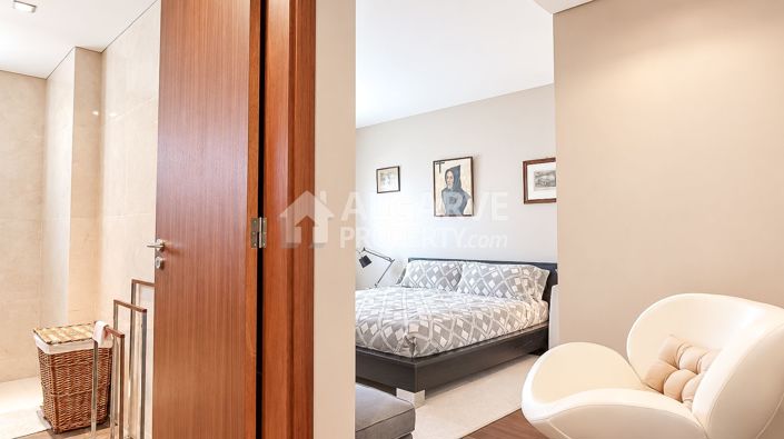 Image No.22-3 Bed Apartment for sale