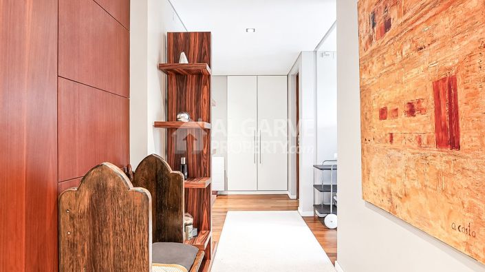 Image No.39-3 Bed Apartment for sale