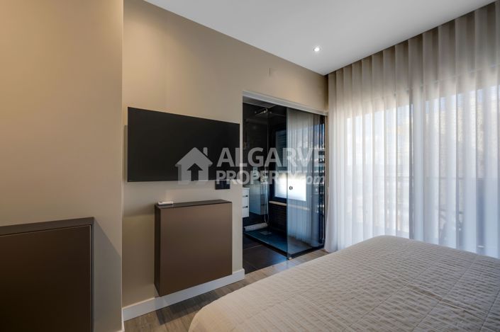 Image No.16-3 Bed Apartment for sale