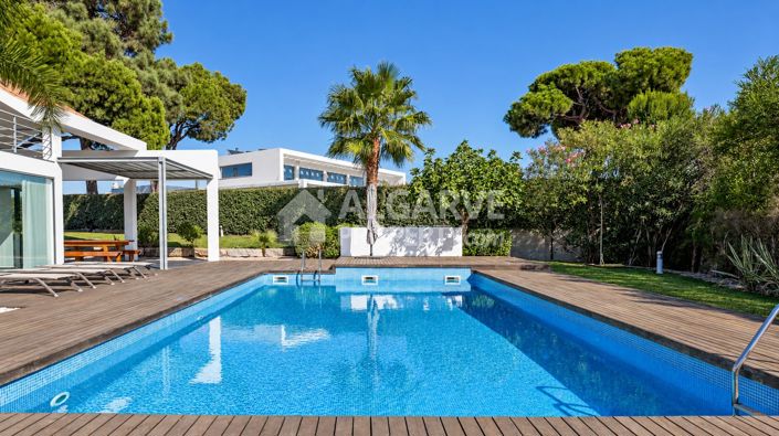 Image No.40-5 Bed Villa for sale