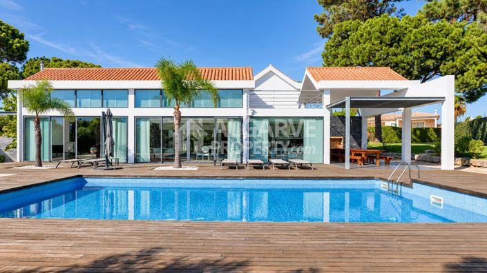 Image No.43-5 Bed Villa for sale