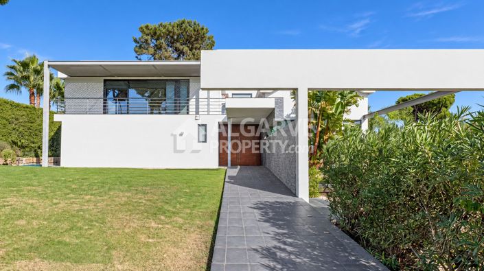 Image No.47-5 Bed Villa for sale