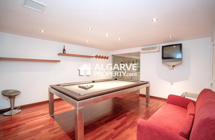 Image No.37-3 Bed Villa for sale