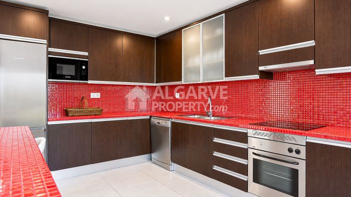 Image No.17-5 Bed Villa for sale