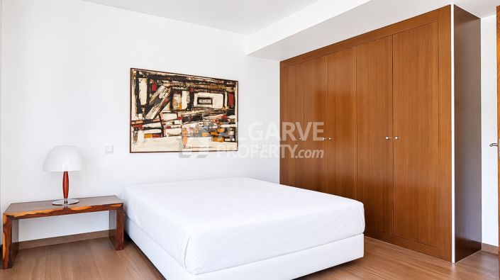 Image No.4-5 Bed Villa for sale