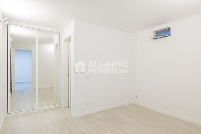 Image No.20-3 Bed Villa for sale