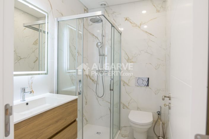 Image No.22-3 Bed Villa for sale