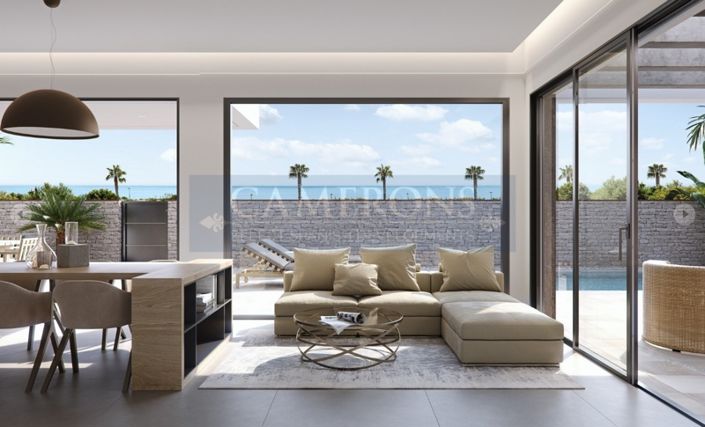 Image No.2-4 Bed Villa for sale