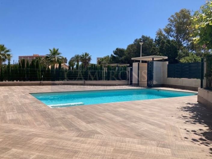 Image No.17-3 Bed Villa for sale