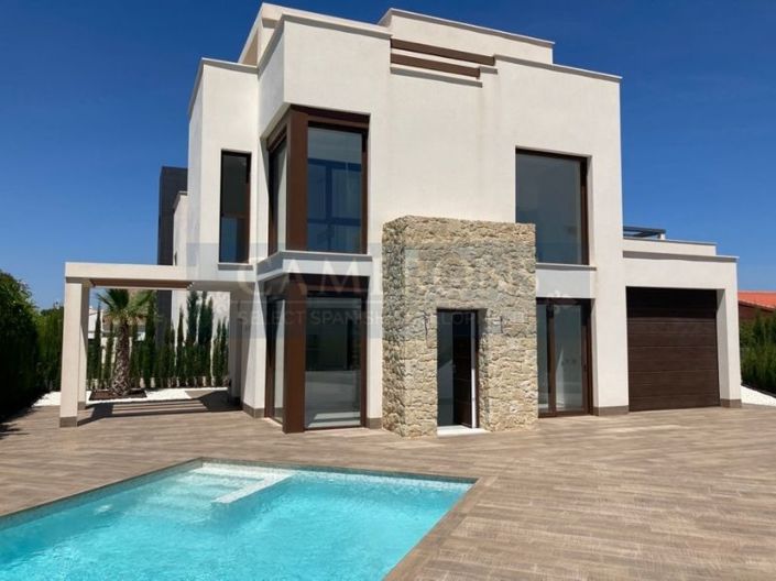 Image No.19-3 Bed Villa for sale