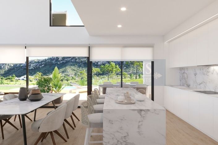 Image No.3-4 Bed Villa for sale