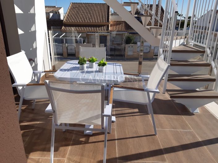 Image No.22-2 Bed Apartment for sale