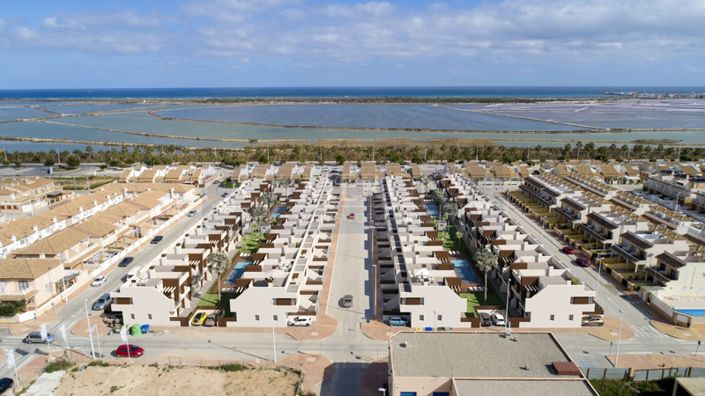 Image No.26-2 Bed Apartment for sale