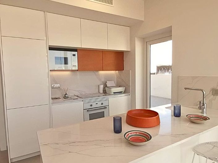 Image No.7-3 Bed Villa for sale