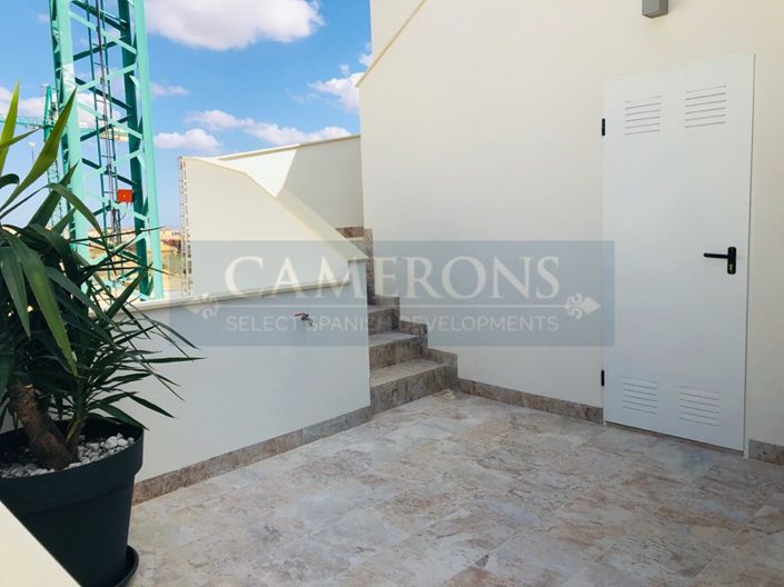 Image No.9-3 Bed Property for sale