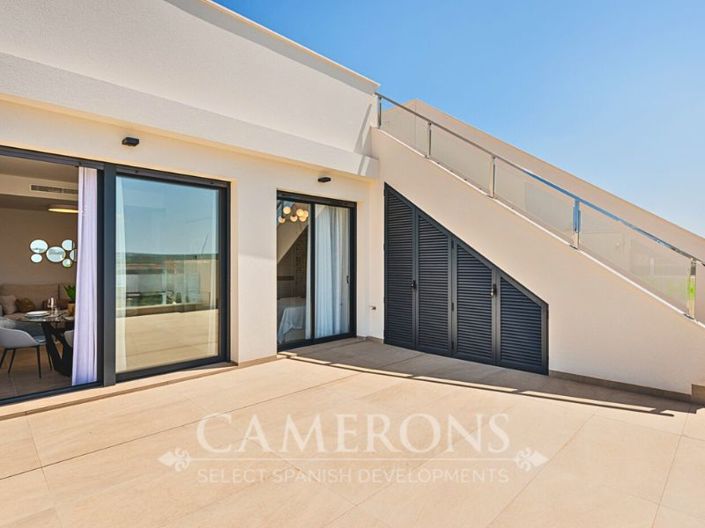 Image No.20-3 Bed Villa for sale