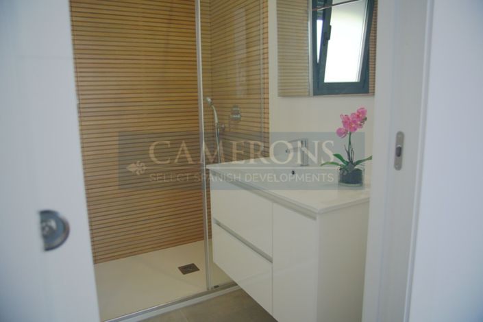 Image No.12-3 Bed Villa for sale