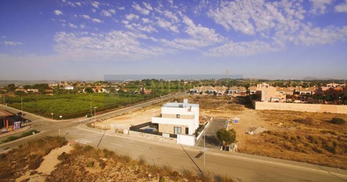 Image No.23-3 Bed Villa for sale