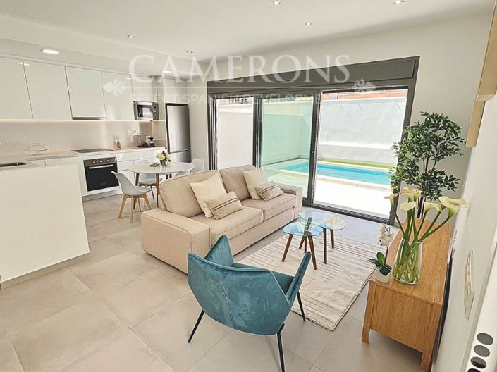 Image No.5-3 Bed Villa for sale