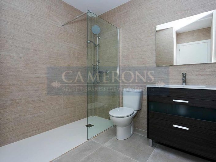 Image No.7-3 Bed Property for sale