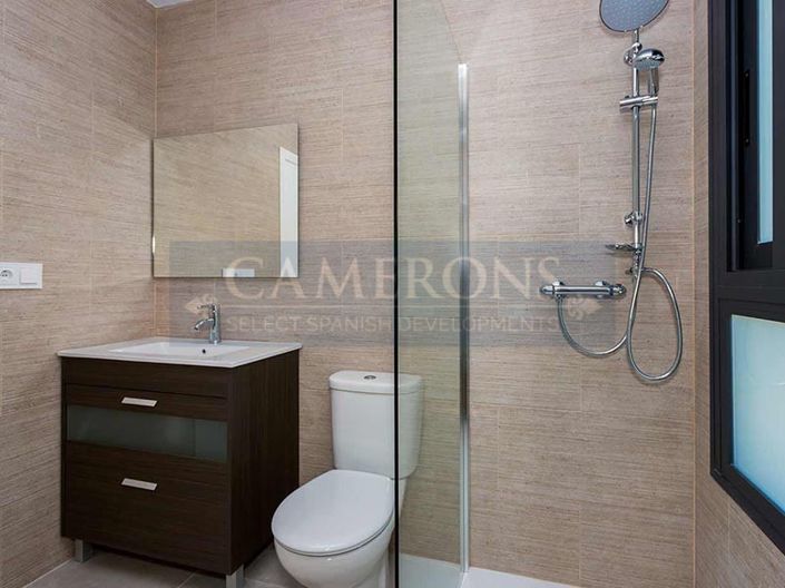 Image No.8-3 Bed Property for sale