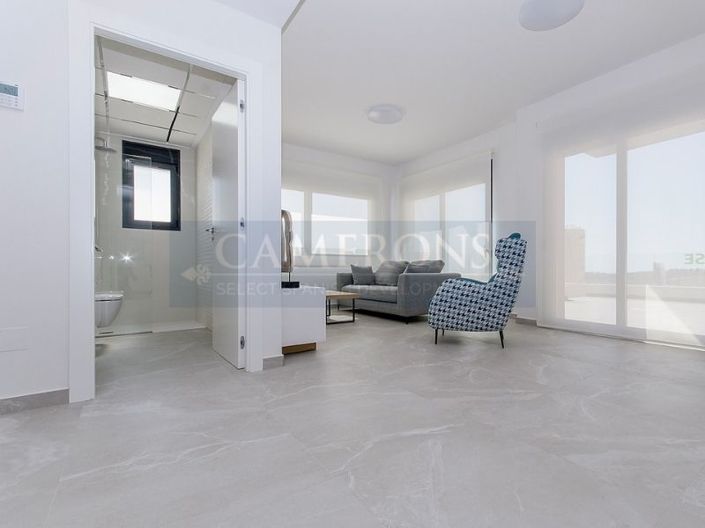 Image No.7-2 Bed Apartment for sale