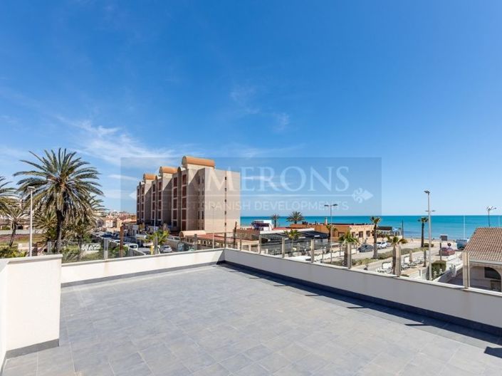 Image No.6-4 Bed Property for sale