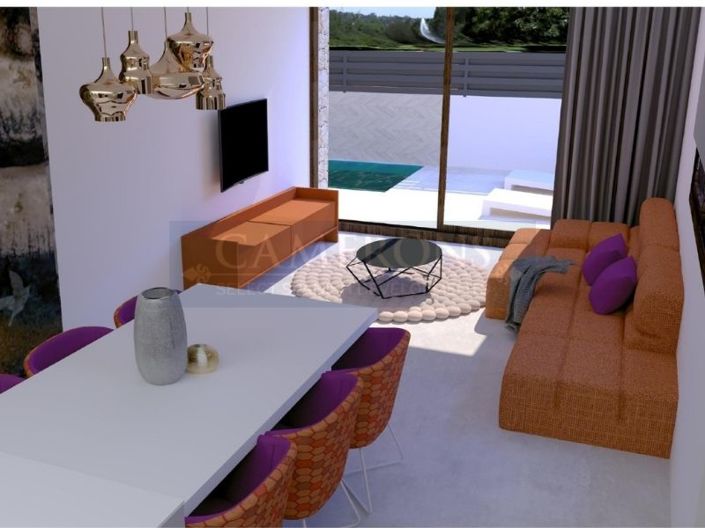 Image No.3-3 Bed Property for sale