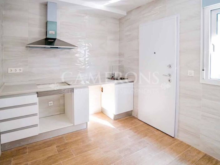 Image No.9-3 Bed Townhouse for sale