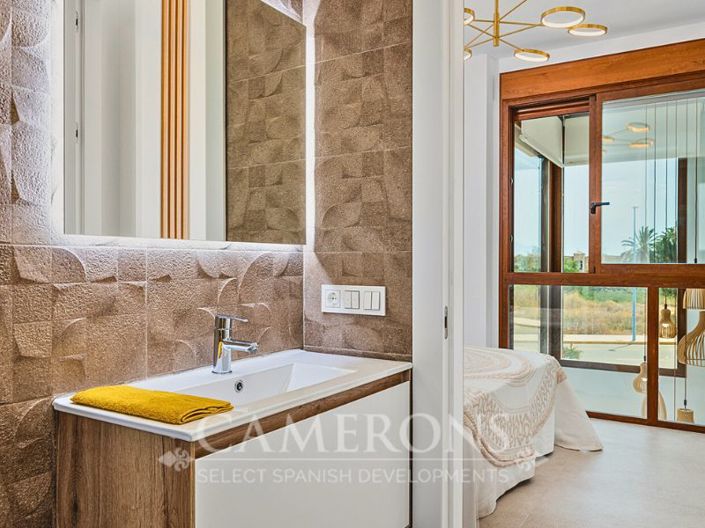 Image No.14-3 Bed Villa for sale